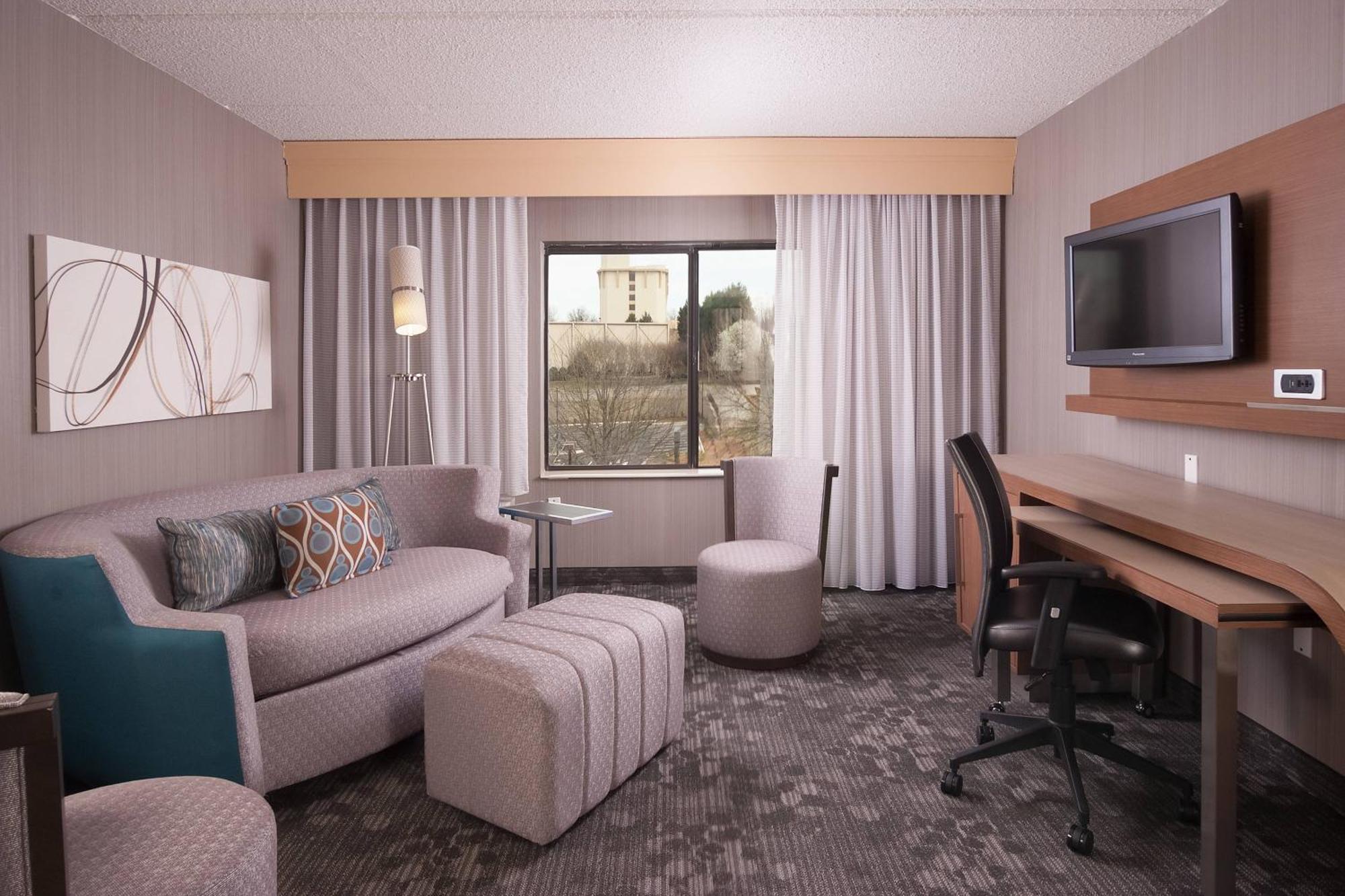 Courtyard Greenville-Spartanburg Airport Ngoại thất bức ảnh