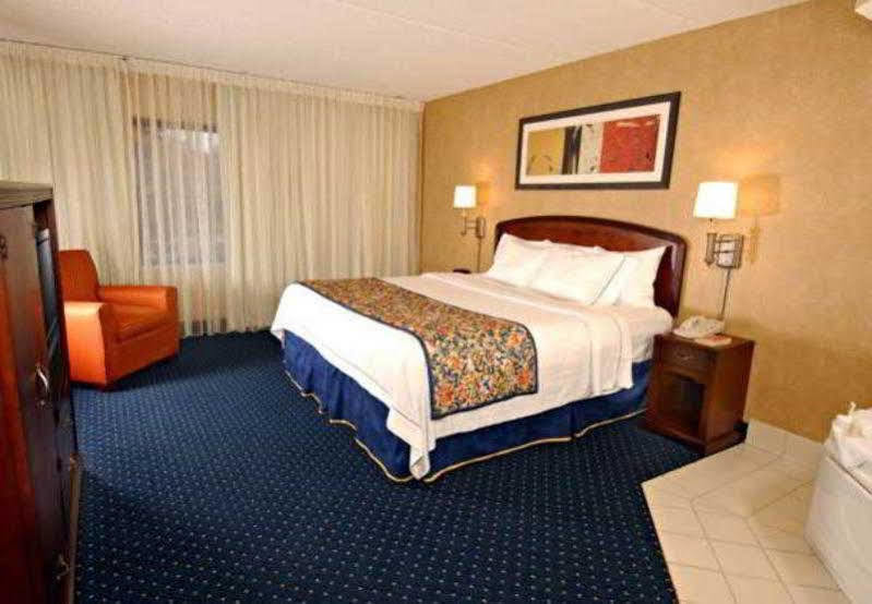 Courtyard Greenville-Spartanburg Airport Ngoại thất bức ảnh