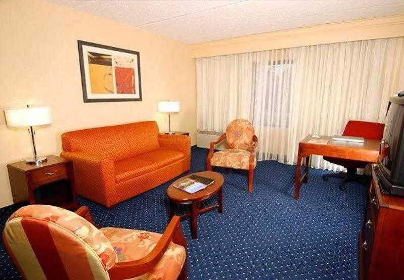 Courtyard Greenville-Spartanburg Airport Ngoại thất bức ảnh